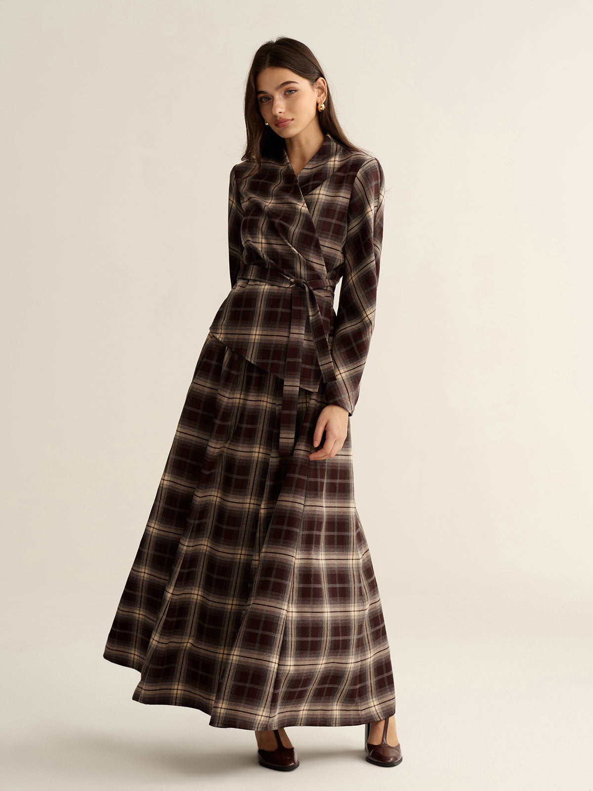 Plaid Flared Maxi Skirt-Chicvia