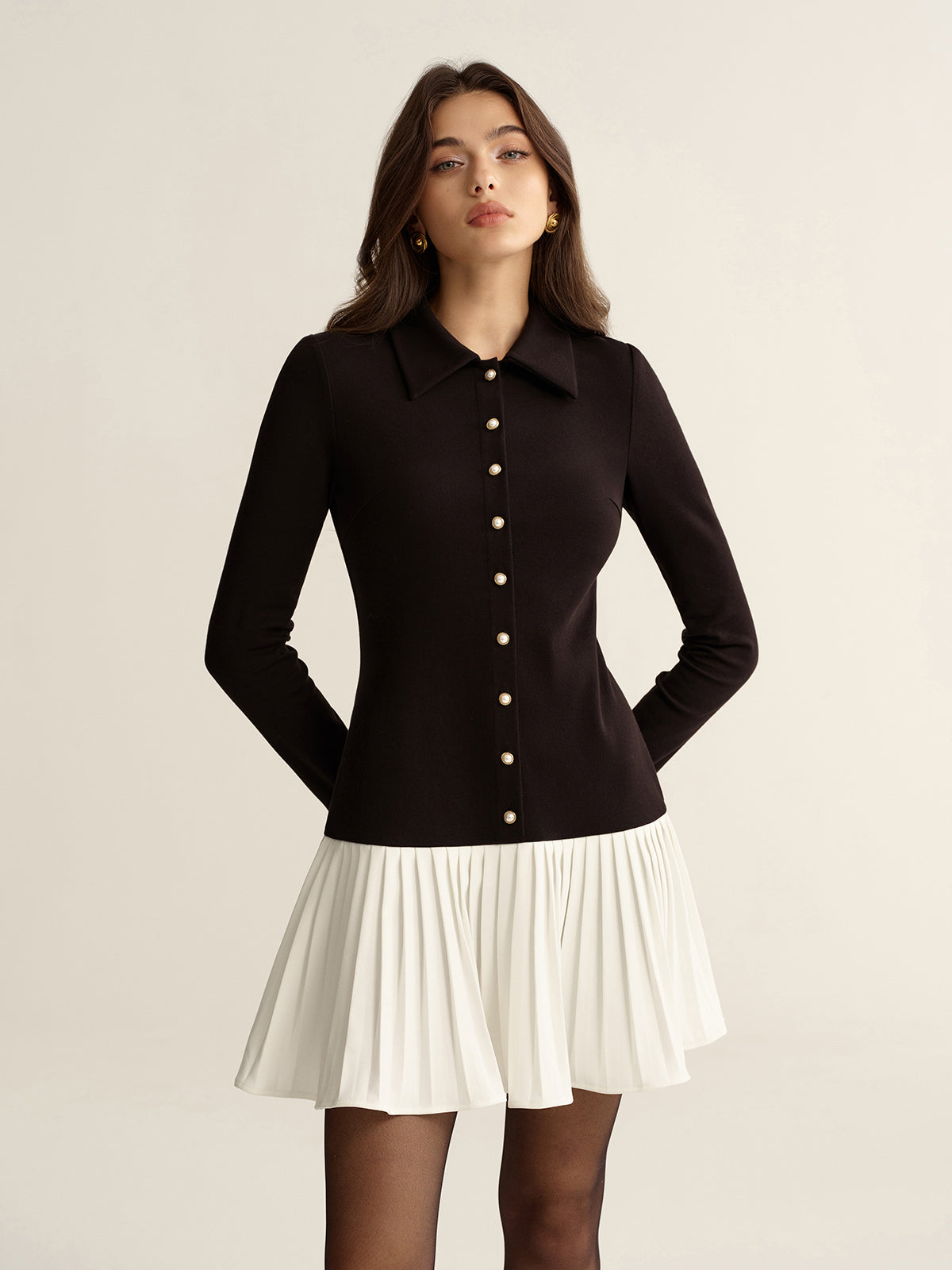 Contrast Pleated Hem Collared Mini Dress-Chicvia