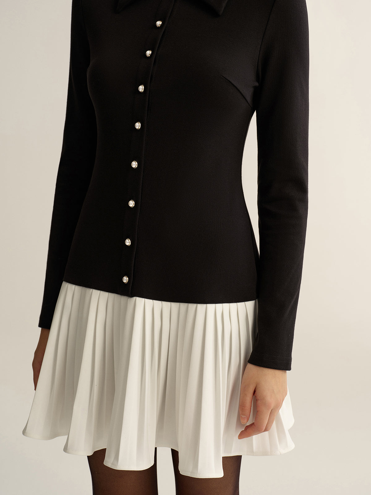 Contrast Pleated Hem Collared Mini Dress-Chicvia