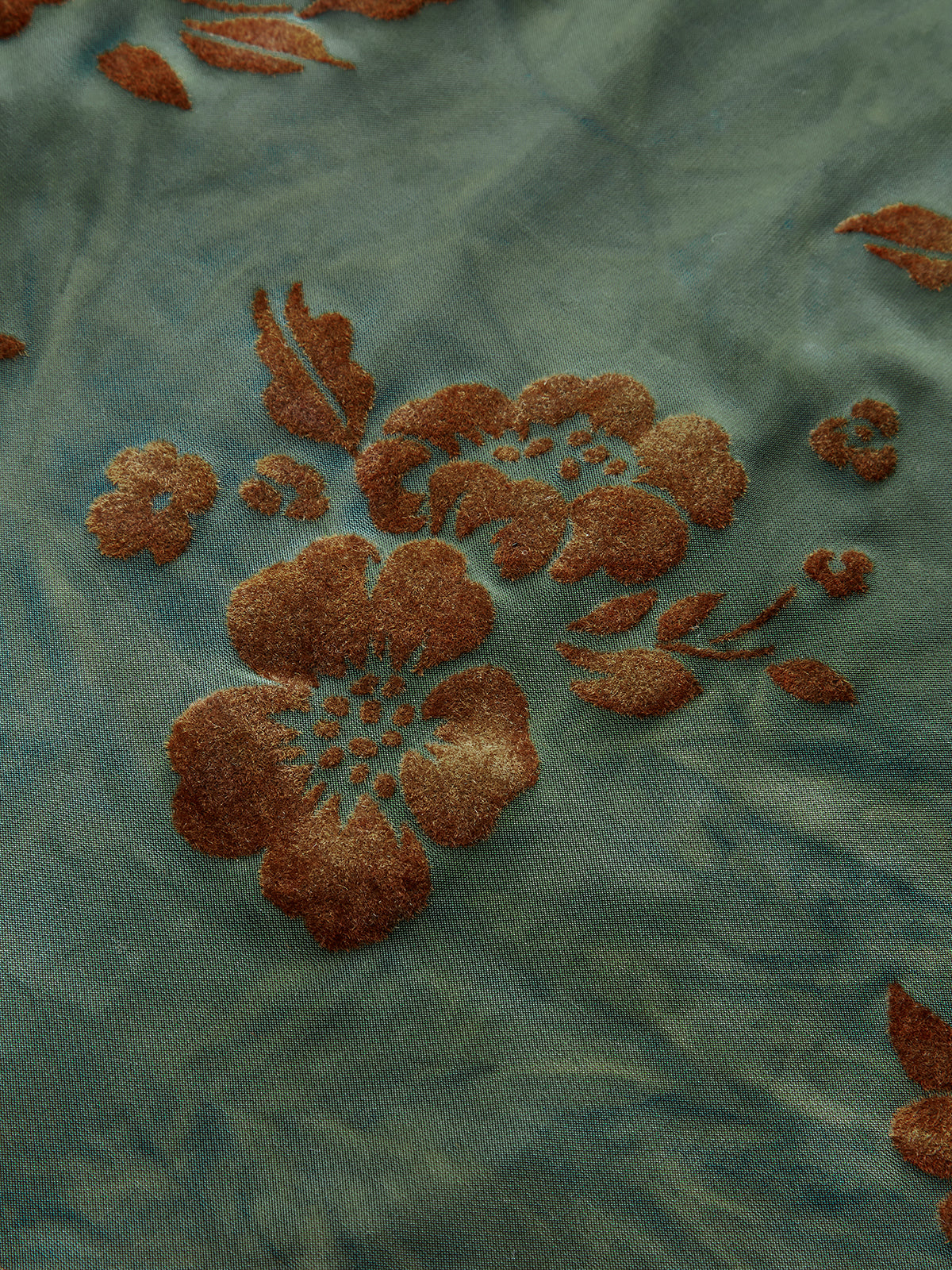 Floral Jacquard Ruched Maxi Skirt-Chicvia