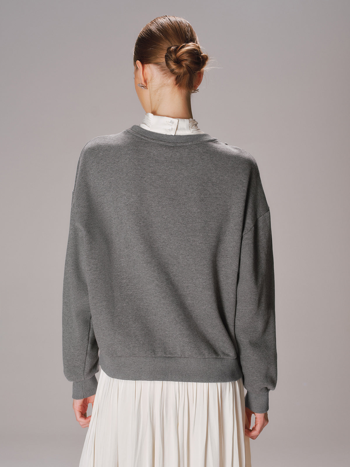 Oversized Bow Detail Crew Neck Sweatshirt-Chicvia