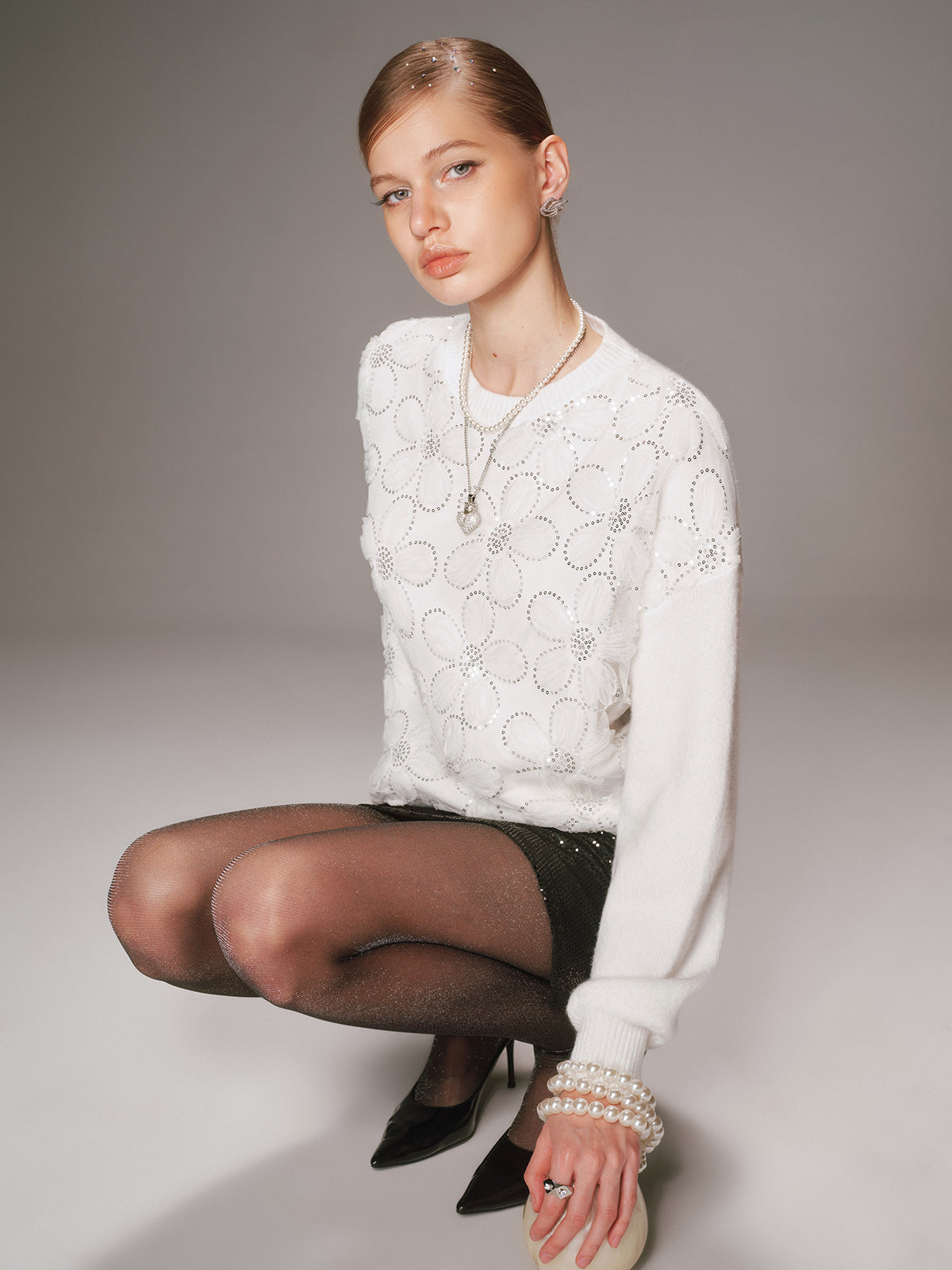 Floral Sequin Mesh Detail Sweater-Chicvia