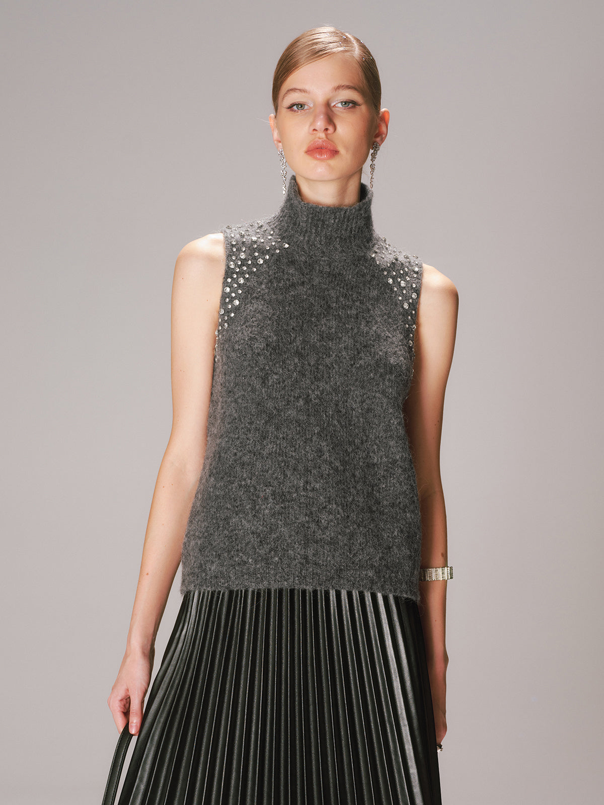 Crystal Embellished Wool-Blend Sweater Vest-Chicvia
