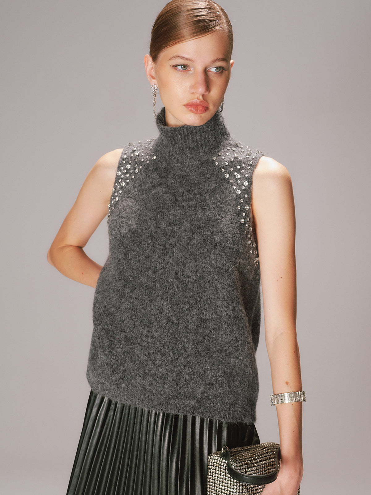 Crystal Embellished Wool-Blend Sweater Vest-Chicvia