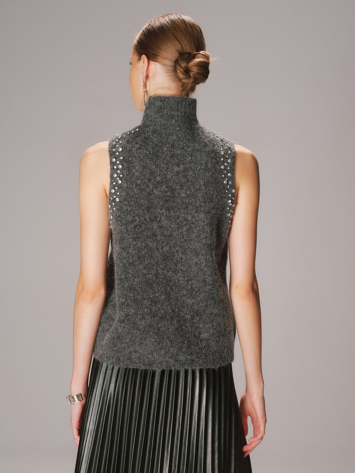 Crystal Embellished Wool-Blend Sweater Vest-Chicvia