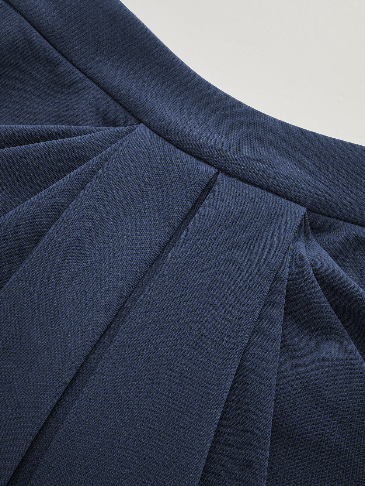 Pleated Detail Mid-Waist Maxi Skirt-Chicvia