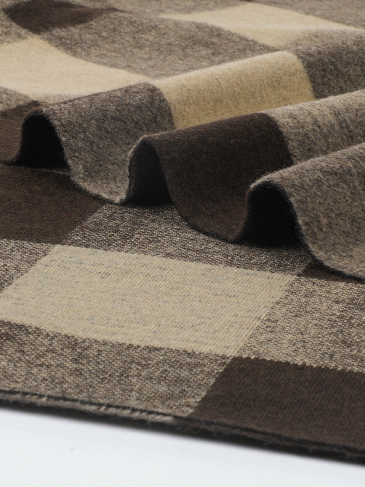 Plaid Fringed Poncho-Chicvia