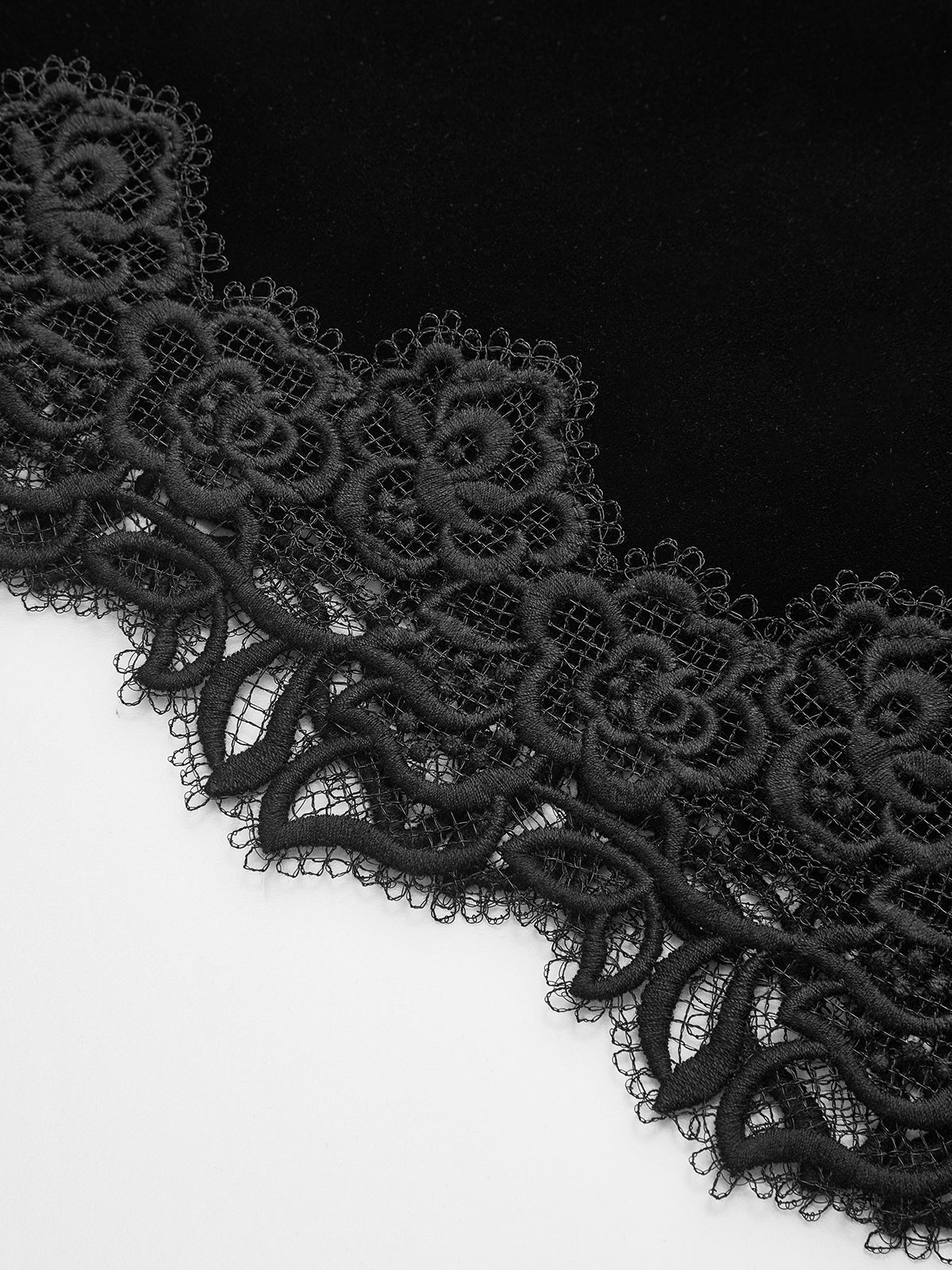 Floral Lace Trim Velvet Mini Skirt-Chicvia