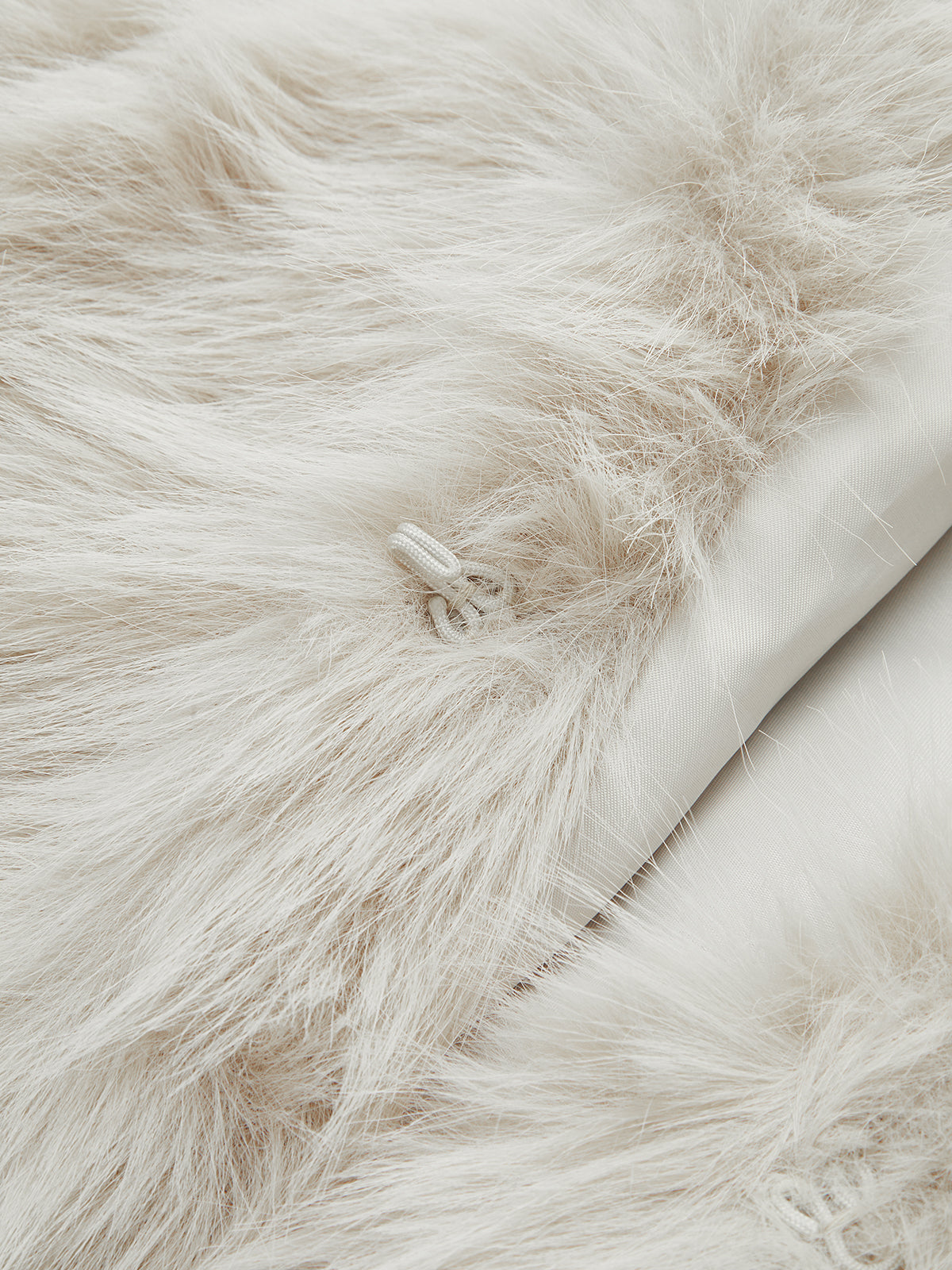 Faux Fur Turtleneck Vest-Chicvia