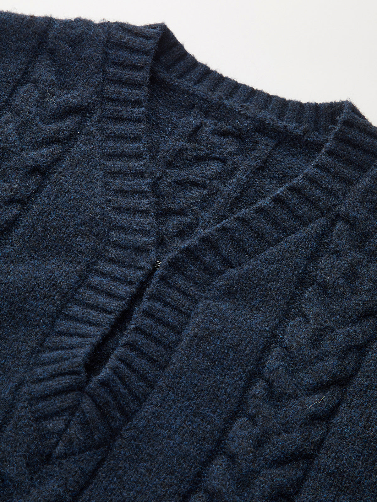 Cable Knit V-Neck Cropped Sweater-Chicvia