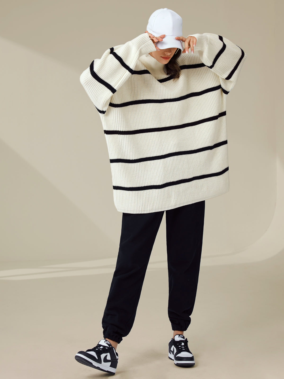 Oversized Ribbed Mockneck Sweater-Chicvia