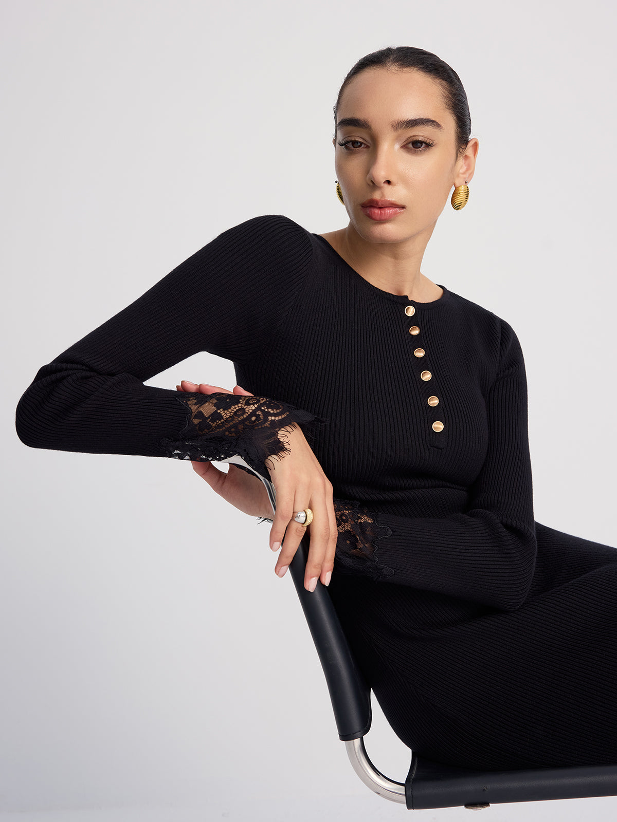 Lace-Trimmed Ribbed Knit Midi Dress-Chicvia