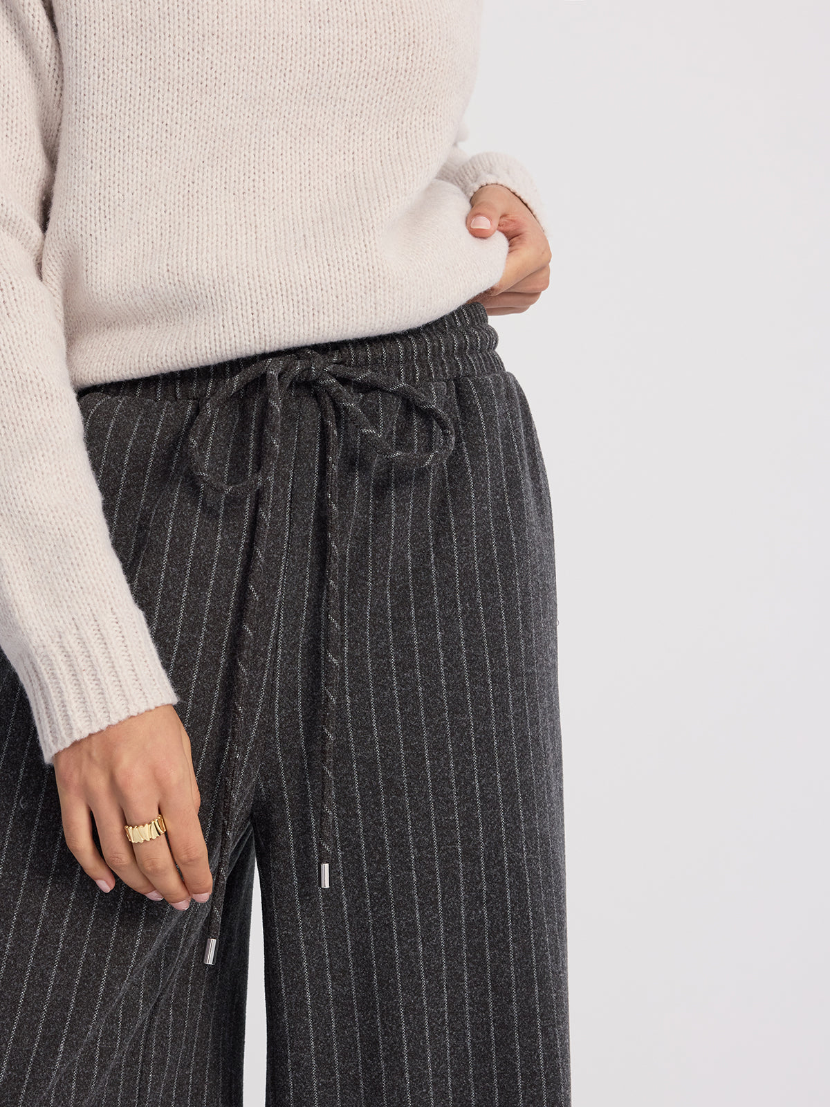 Pinstripe Wide-Leg Wool-Blend Pants-Chicvia