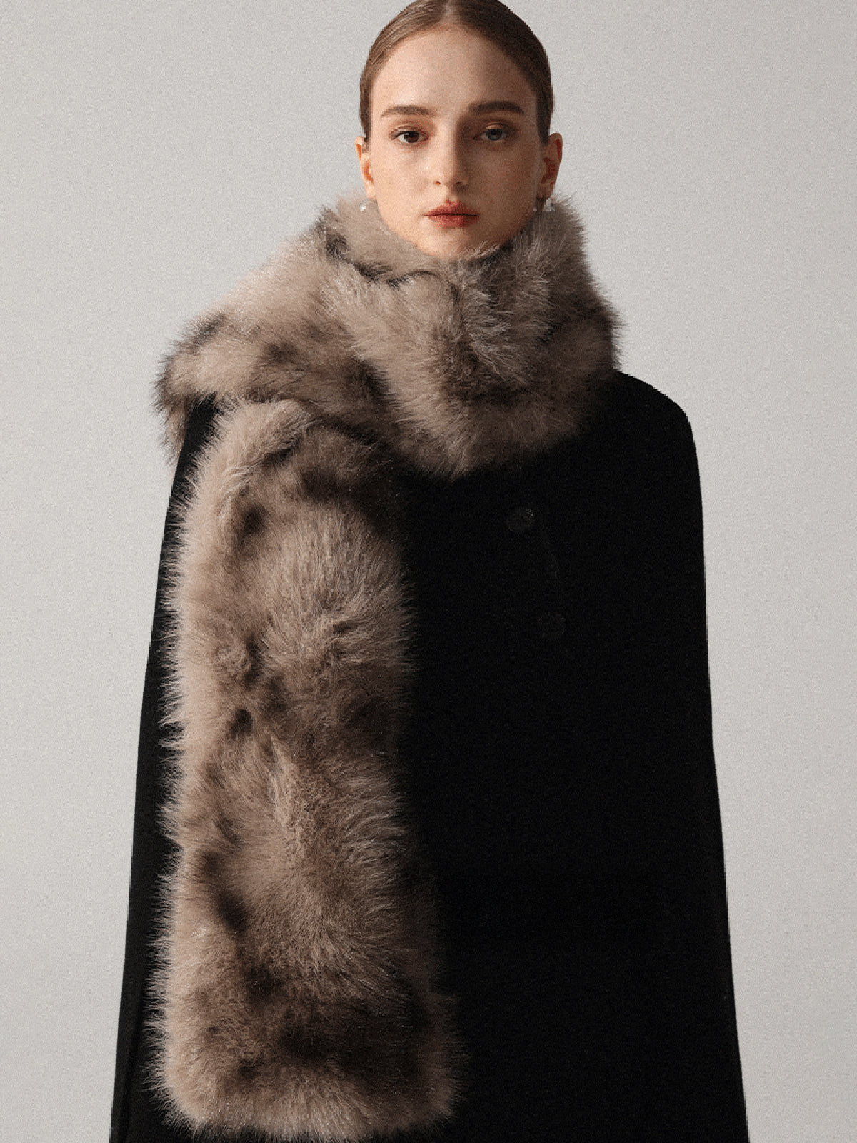 Leopard-Print Faux Fur Scarf-Chicvia