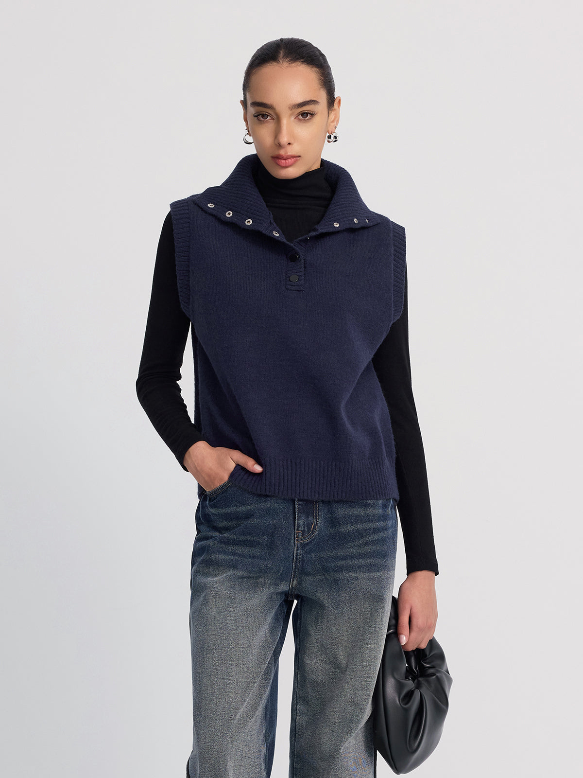 Button-Detail Collared Knit Vest-Chicvia