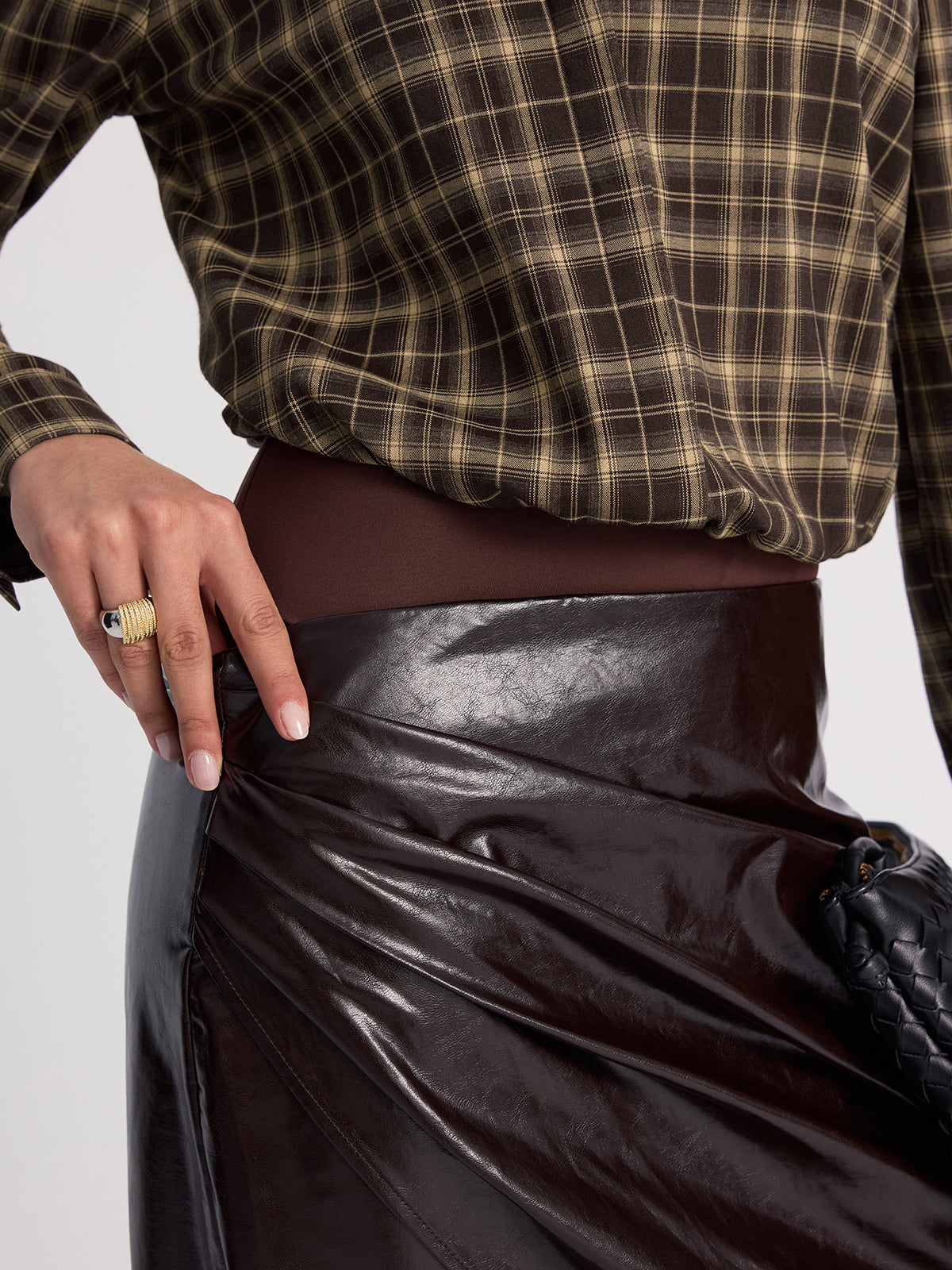 Collared Puff-Sleeve Plaid Bodysuit-Chicvia