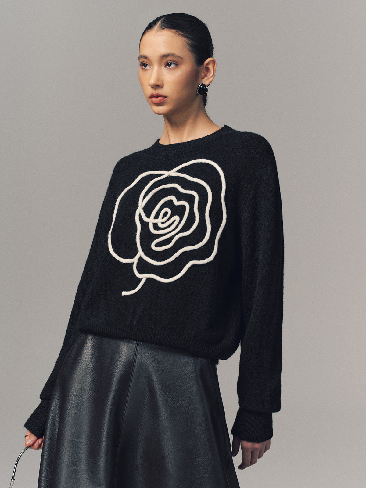 Floral Applique Crew Neck Sweater-Chicvia
