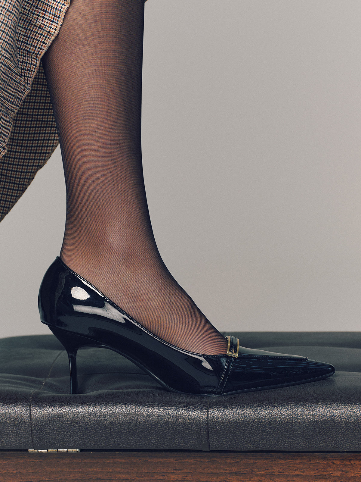 Metal Buckle Pointed-Toe Pumps-Chicvia