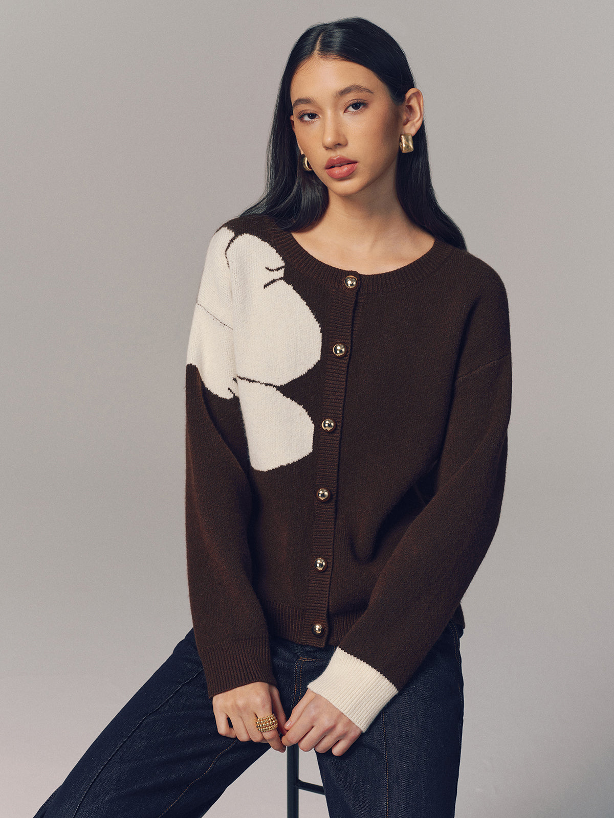 Contrast Floral Button-Front Cardigan-Chicvia