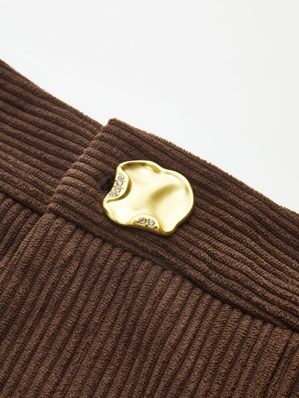 Metal Button Pleated Corduroy Shorts-Chicvia