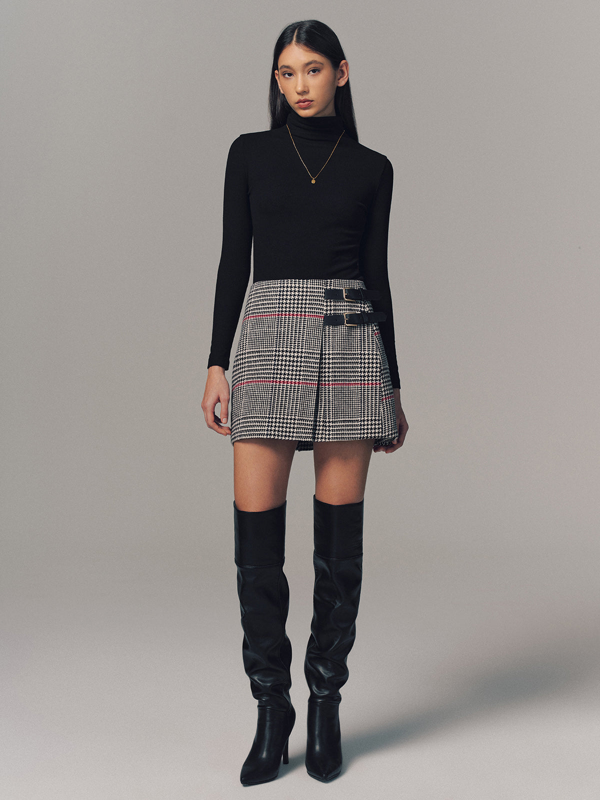 Double Belt Accent Houndstooth Mini Skirt-Chicvia