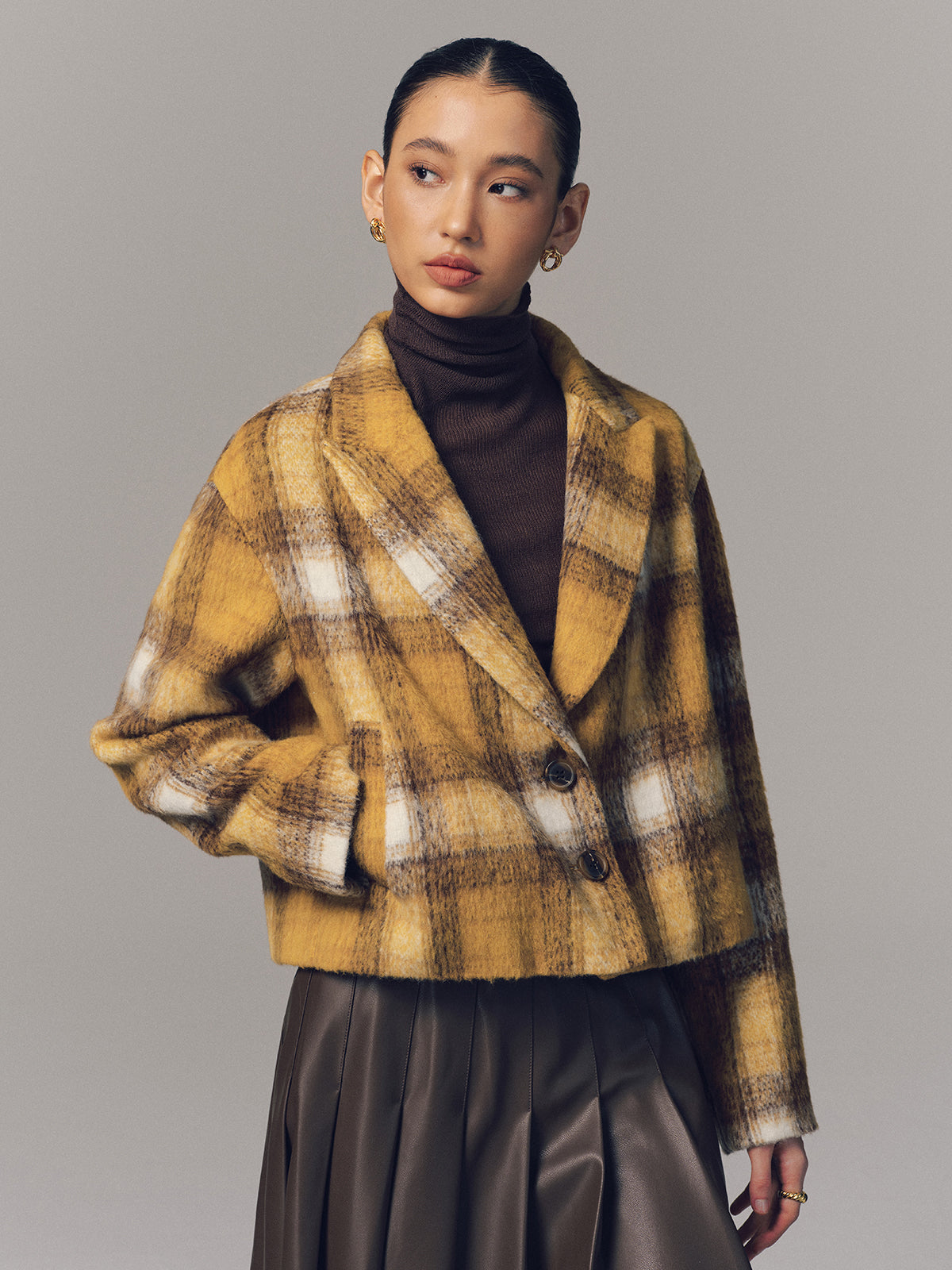 Cropped Plaid Felt Blazer-Chicvia