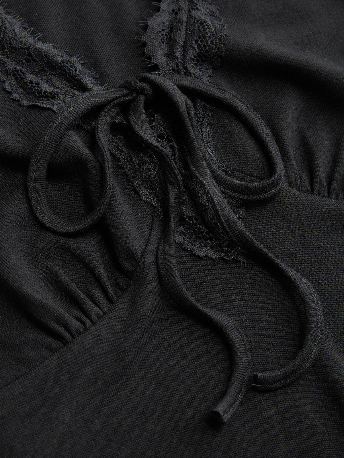 Lace Trim Tie-Front Fitted Short-Sleeve Top-Chicvia