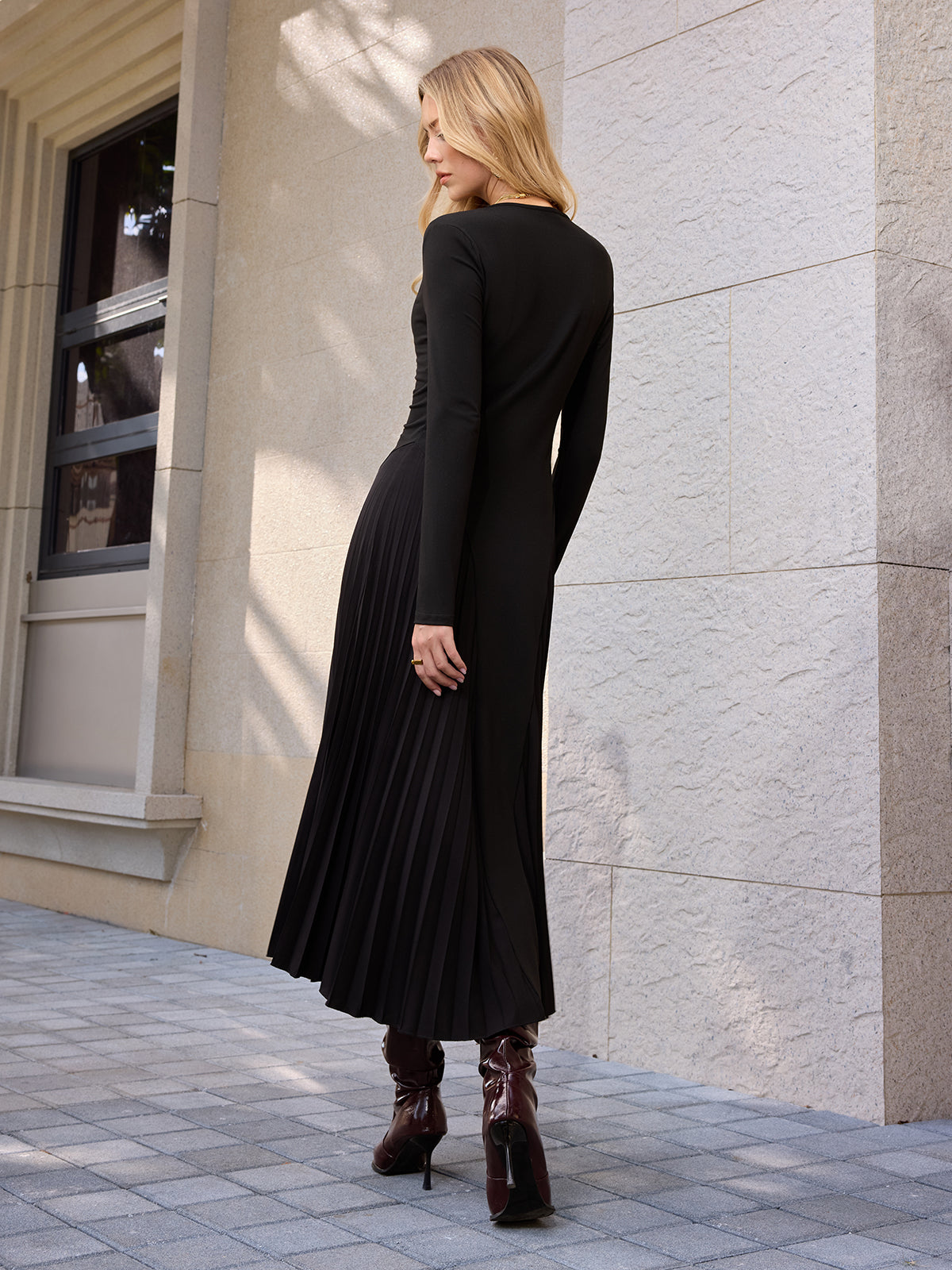Long Sleeve Pleated Maxi Dress-Chicvia