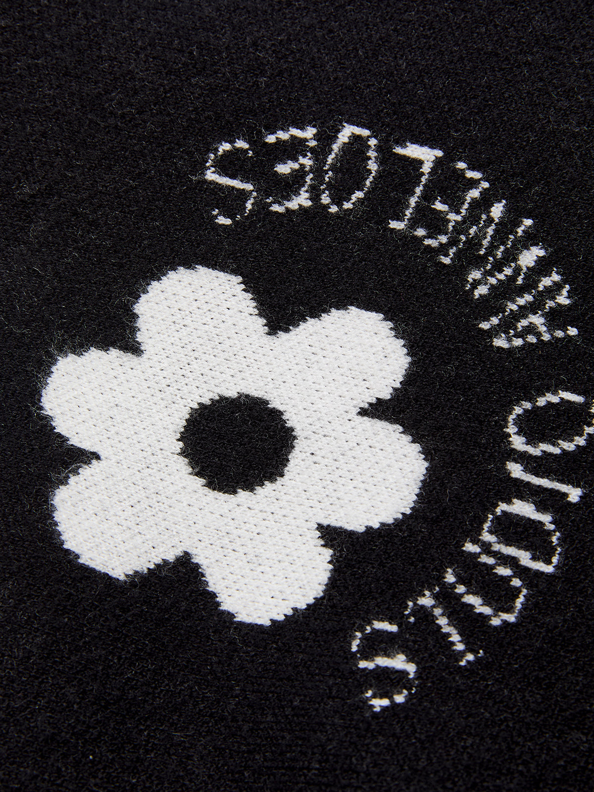 Floral Pattern Crew Neck Knit Sweater-Chicvia