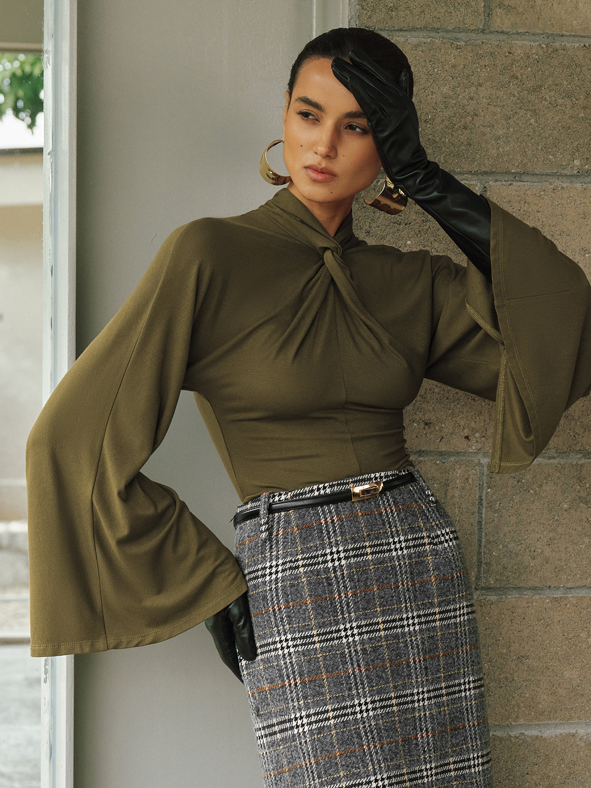 Knot-Front Batwing-Sleeve Top-Chicvia