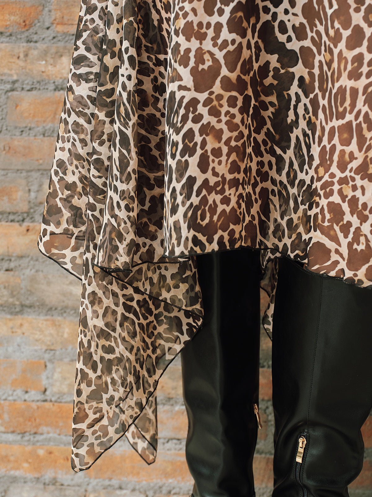 Leopard Print Semi-Sheer Chiffon Midi Skirt-Chicvia