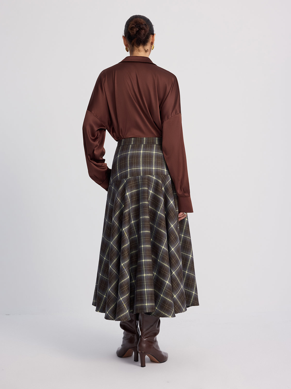 High-Waisted Asymmetric Plaid Midi Skirt-Chicvia