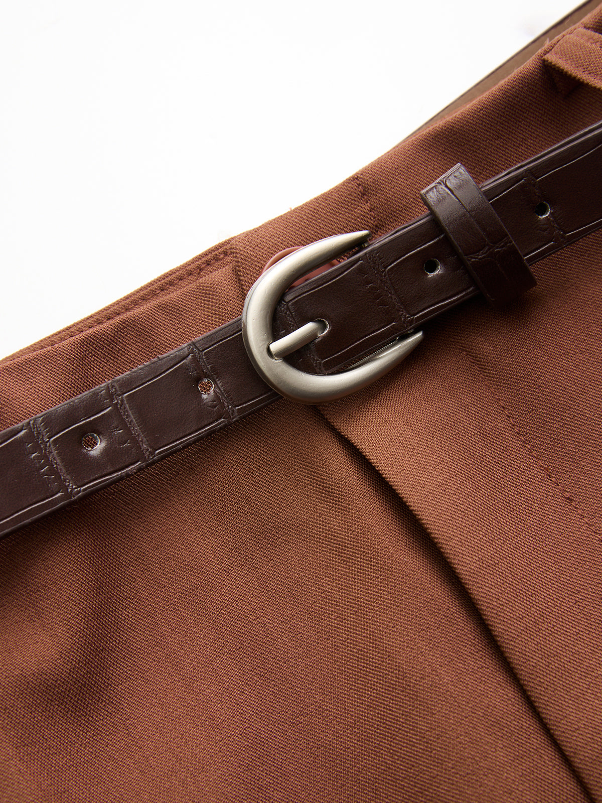 Belted Pleated Balloon-Leg Pants-Chicvia