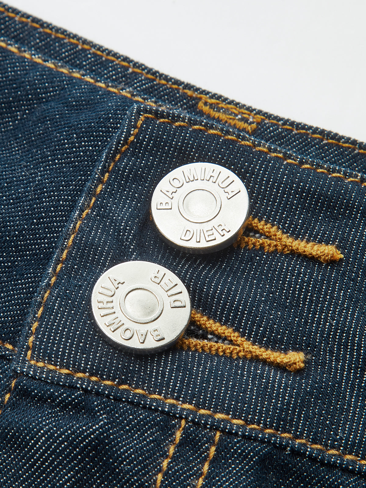 Mid-Waist Pleated Wide-Leg Jeans-Chicvia