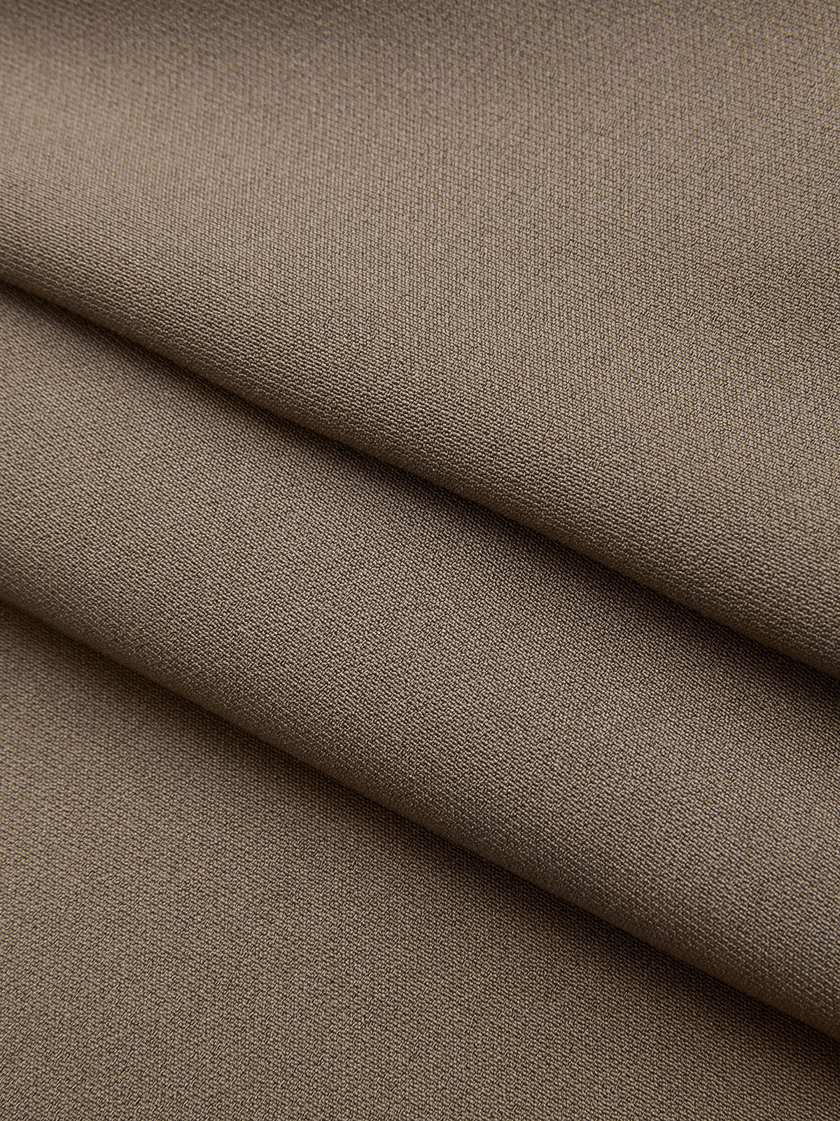 Metal Button Mid-Waist Pleated Shorts-Chicvia