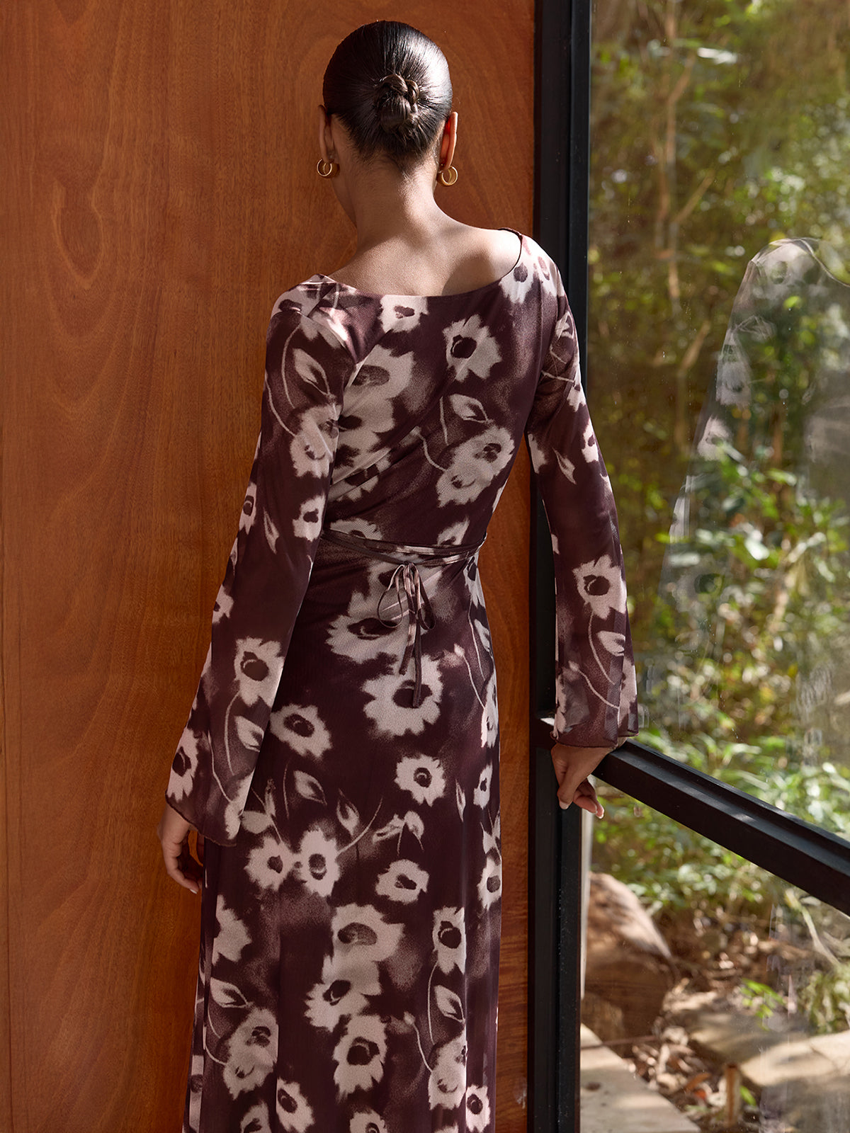 Floral Print Mesh Cowl Neck Maxi Dress-Chicvia