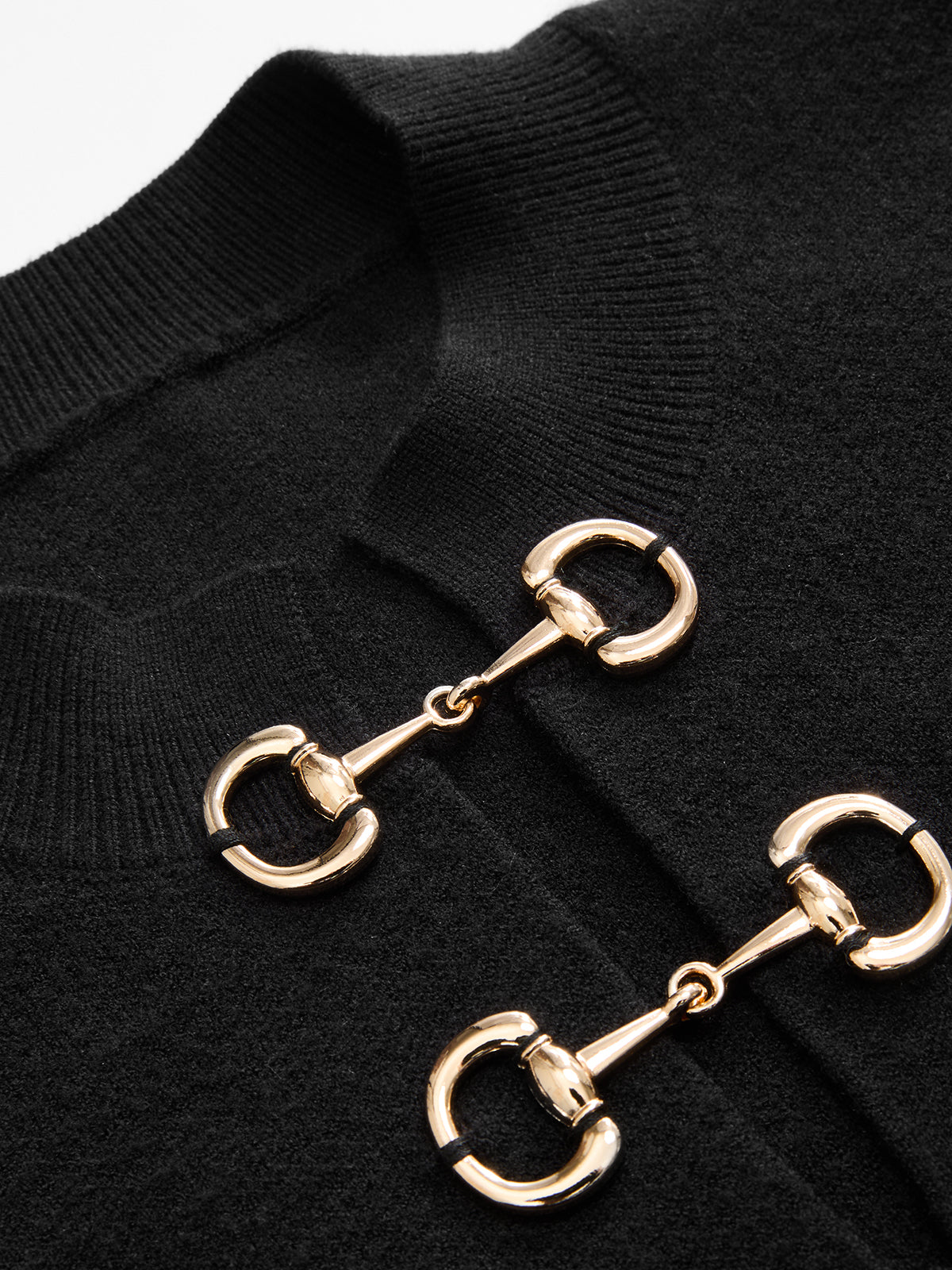 Horsebit Detail Sleeveless Knit Top-Chicvia