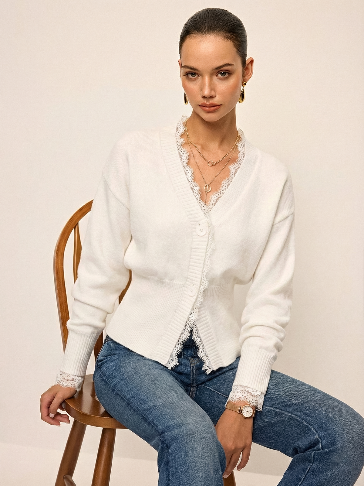 Lace Trim Buttoned Cropped Knit Cardigan-Chicvia