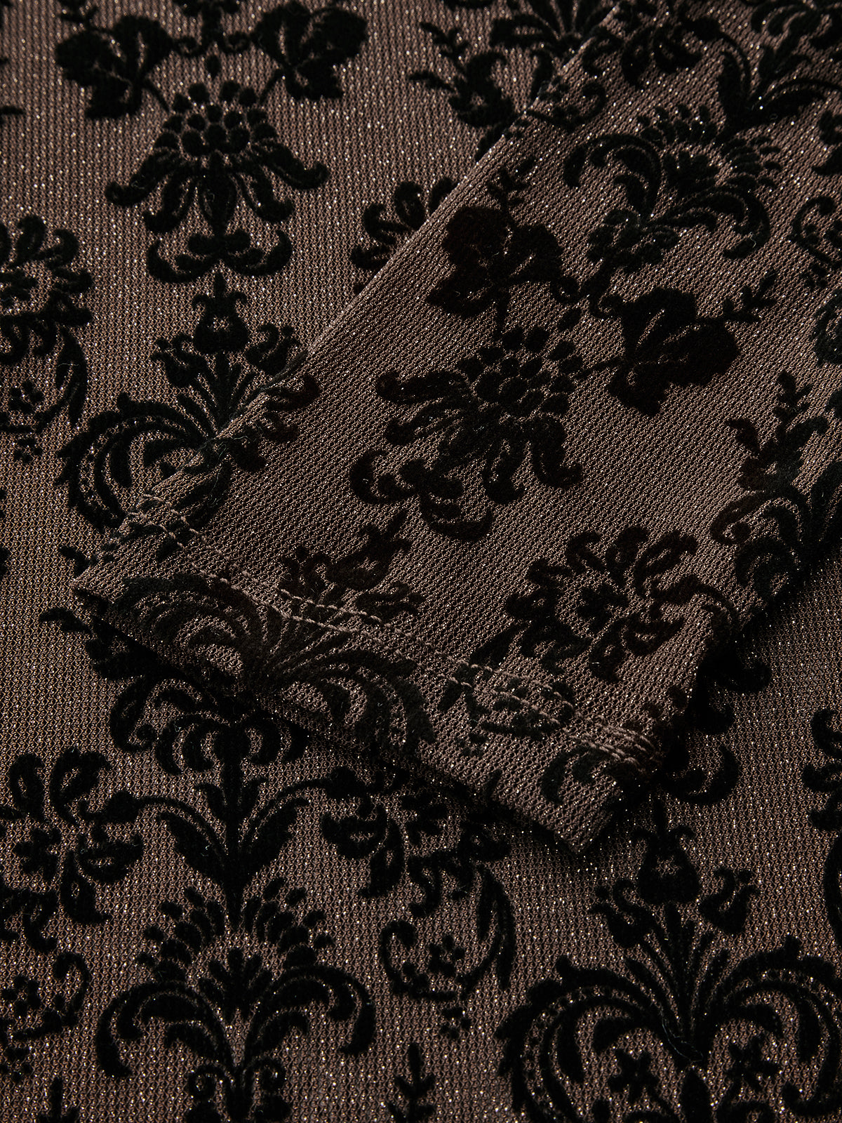 Damask Print Mock Neck T-Shirt-Chicvia