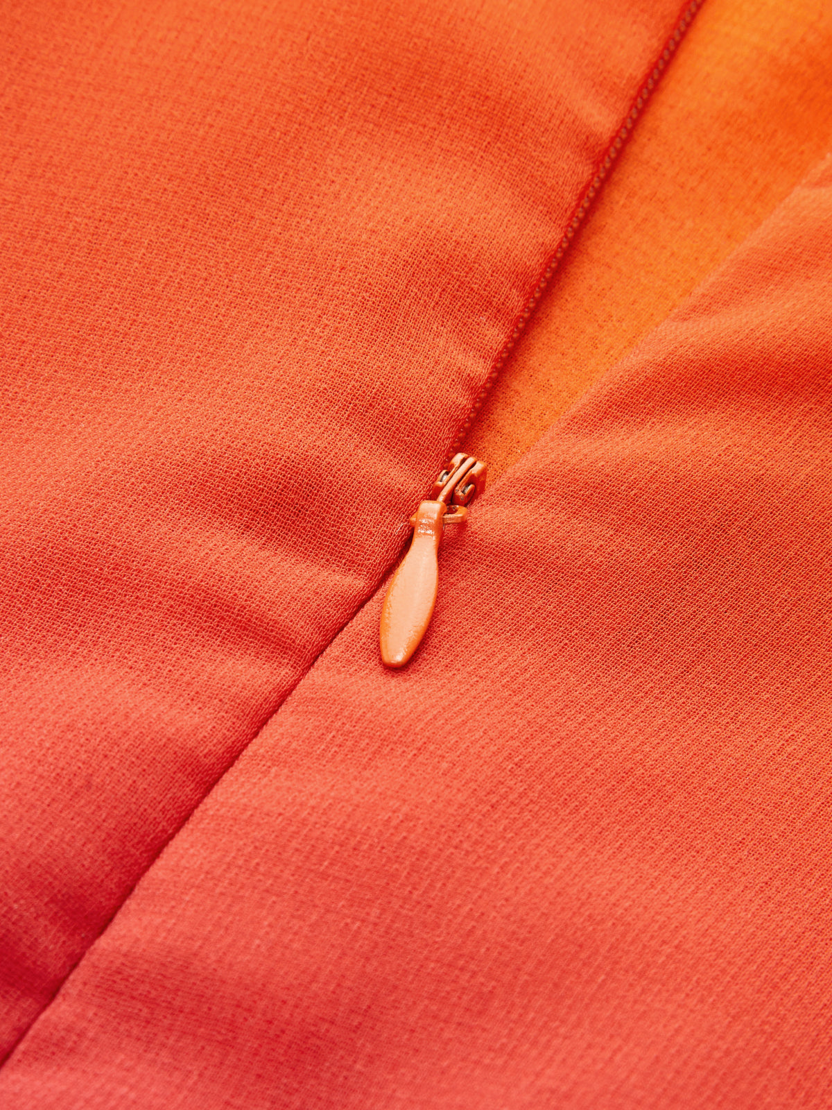 Halter Shell-Embellished Gradient Mini Dress-Chicvia