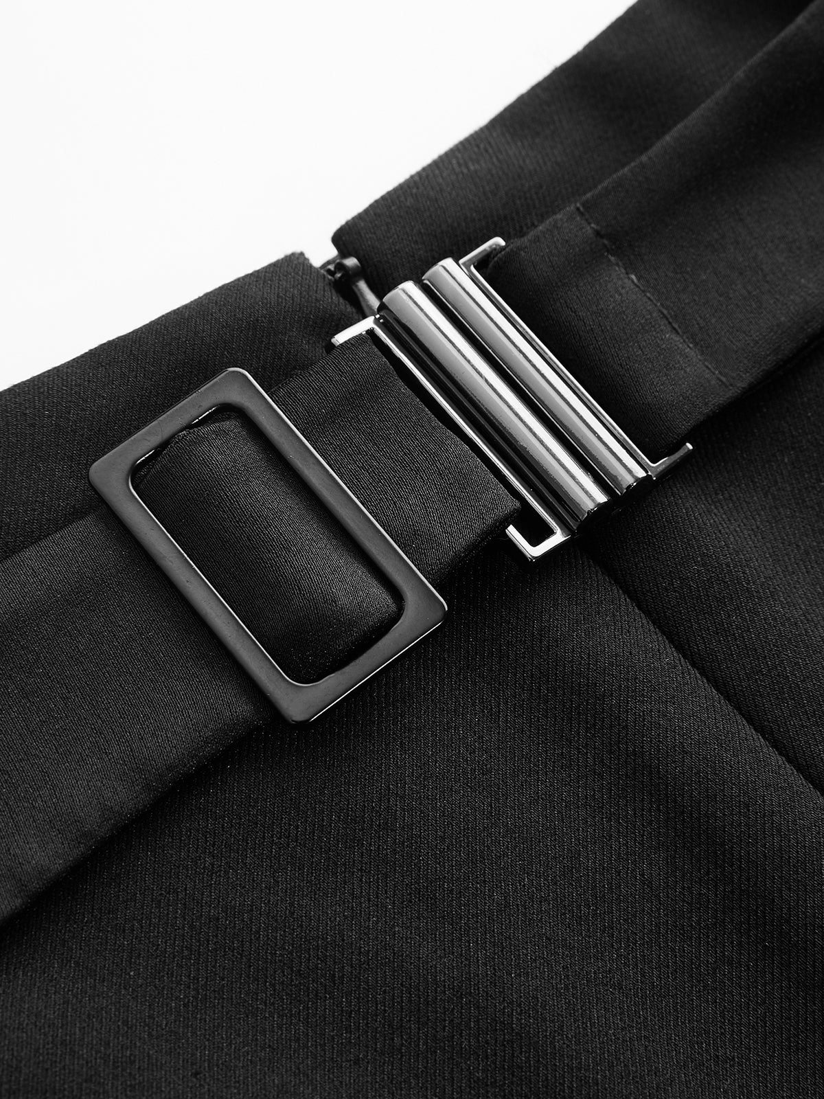 Pleated Waistband Tailored Shorts-Chicvia