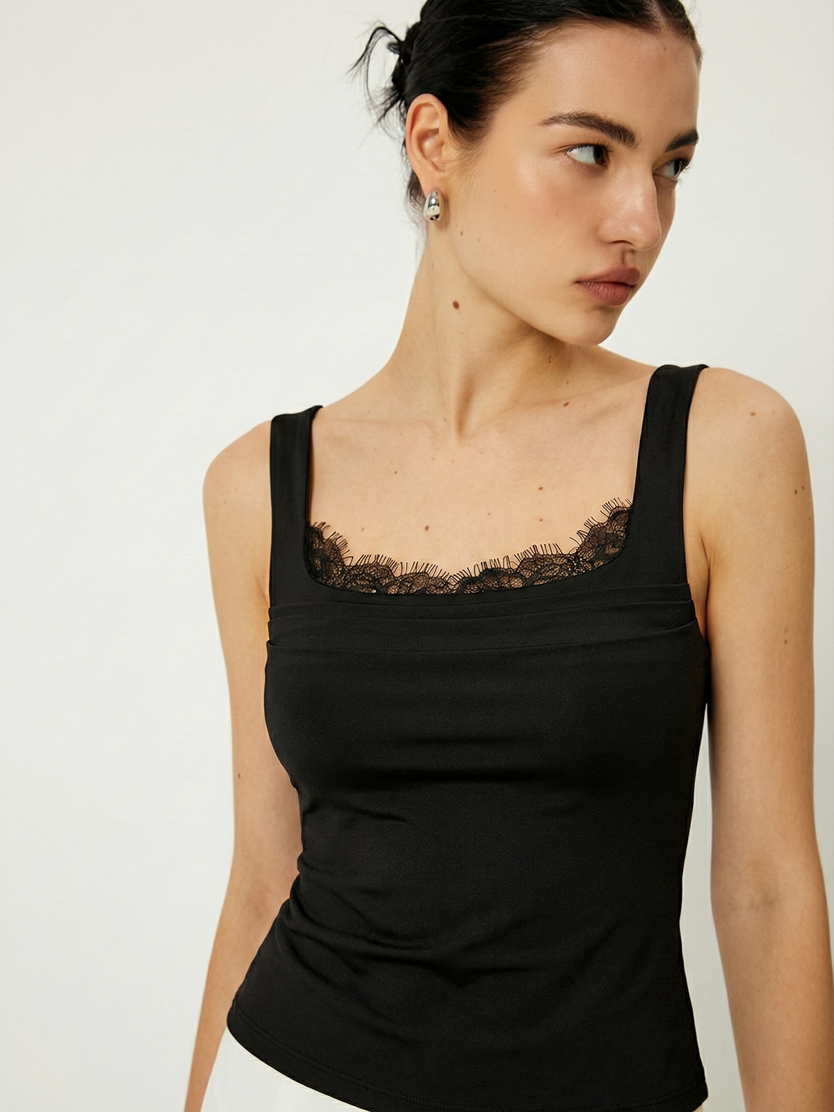 Lace Trim Square-Neck Tank Top-Chicvia