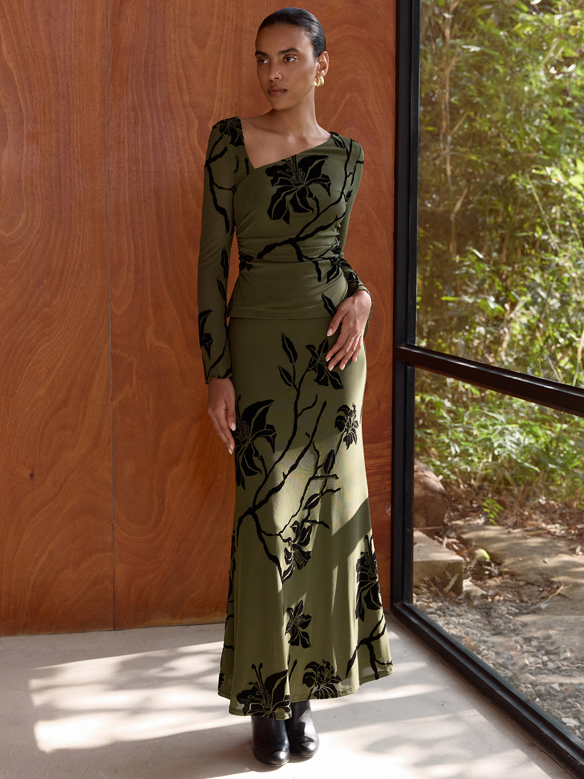 Floral Print Asymmetric Neck Top & Skirt Set-Chicvia