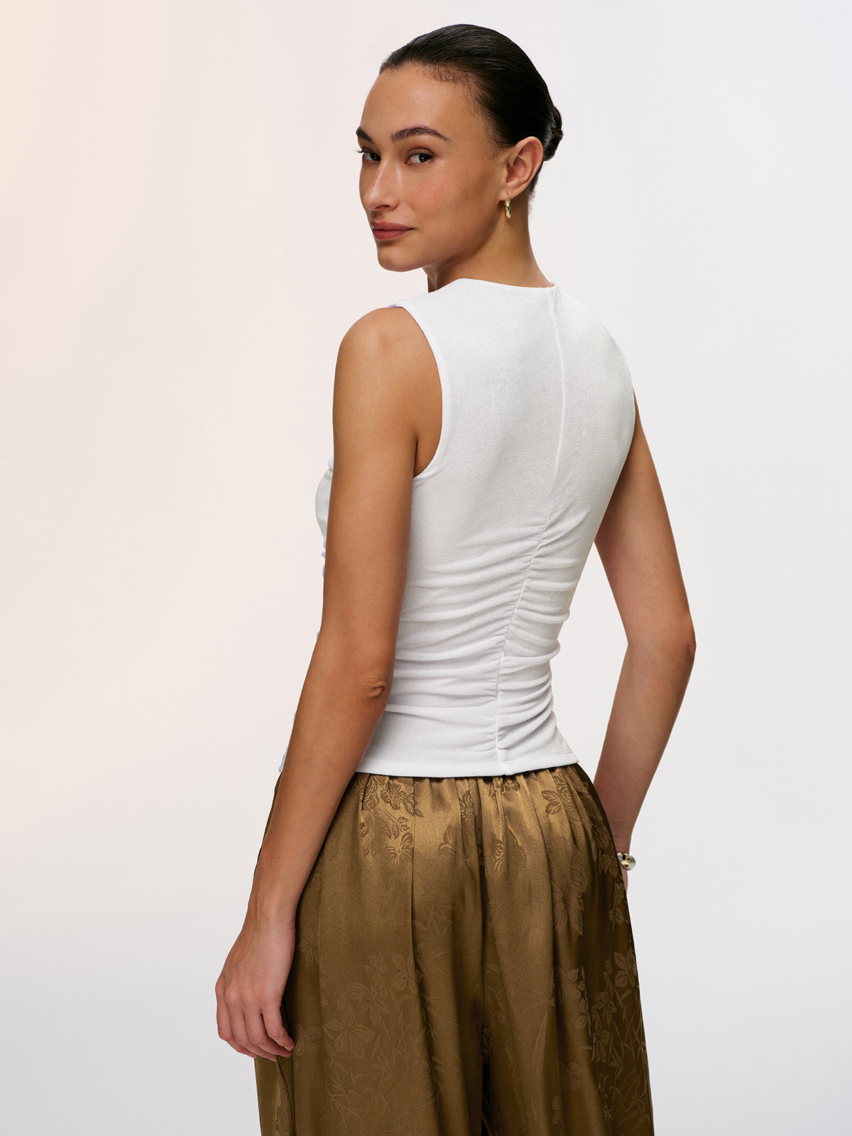 Metal Detail Cut-Out Sleeveless Ruched Top-Chicvia