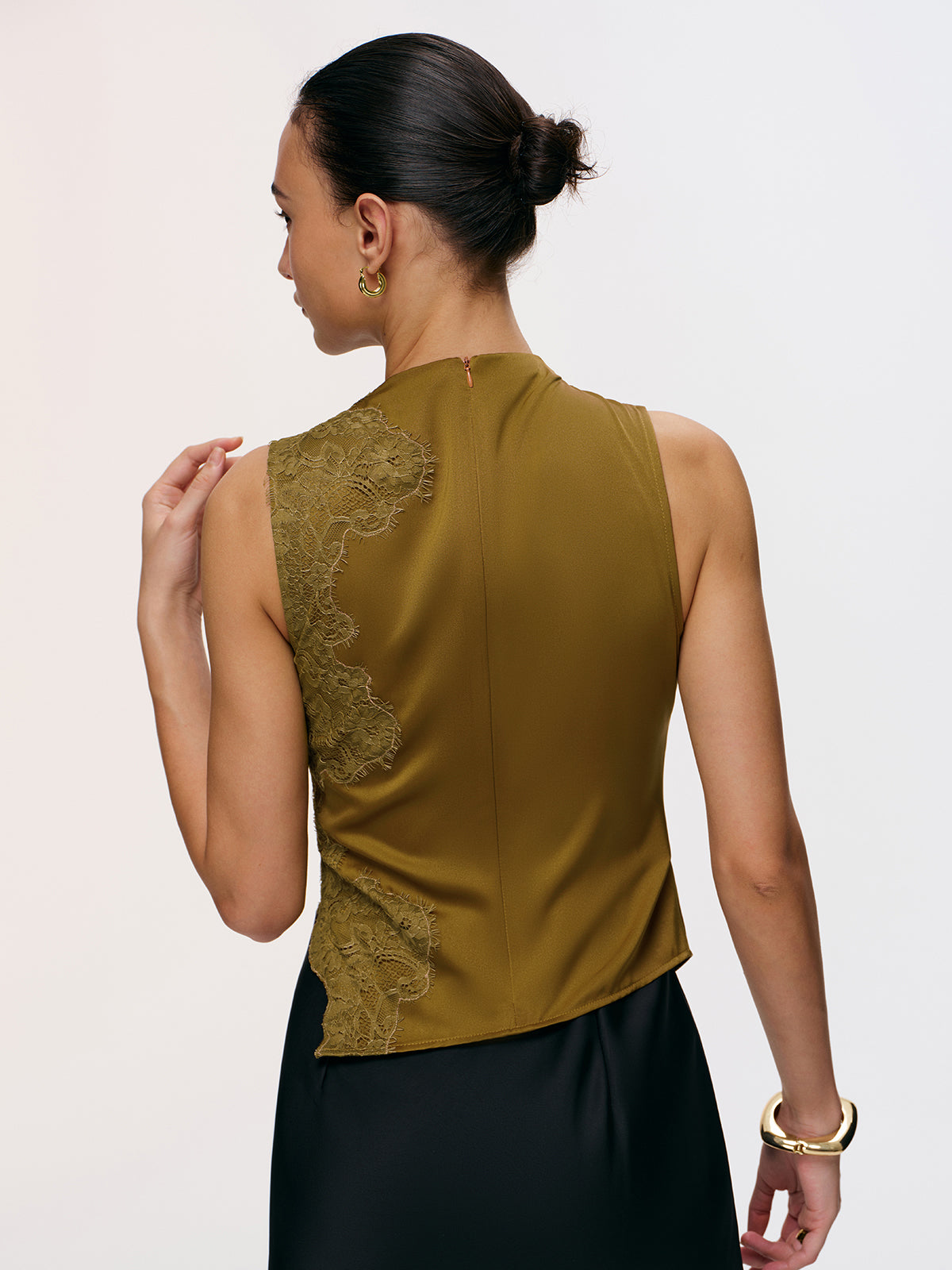 Lace Panel Ruched Side-Slit Satin Blouse-Chicvia