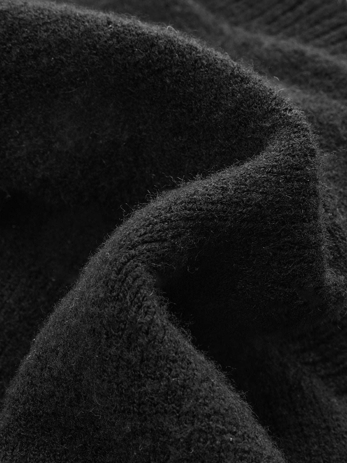 Contrast Trim Sleeveless Knit Vest-Chicvia