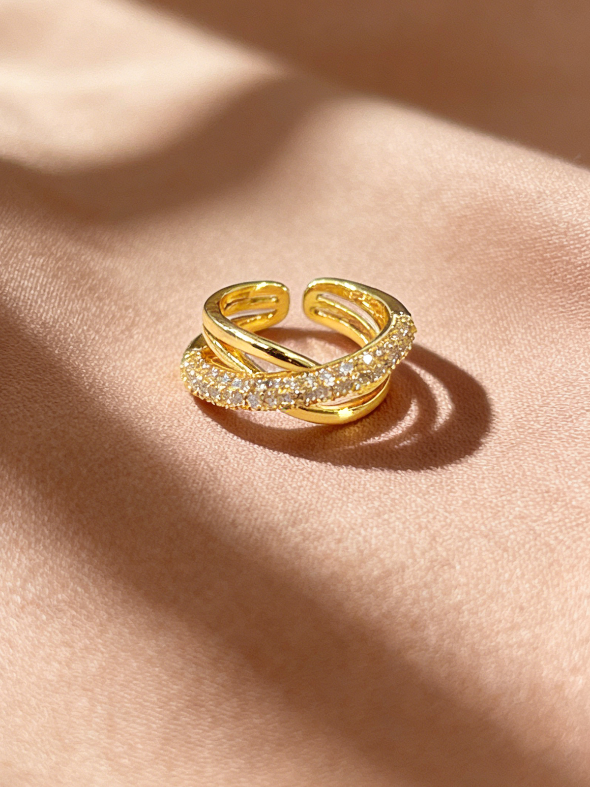 Intertwined Zircon Open Ring-Chicvia