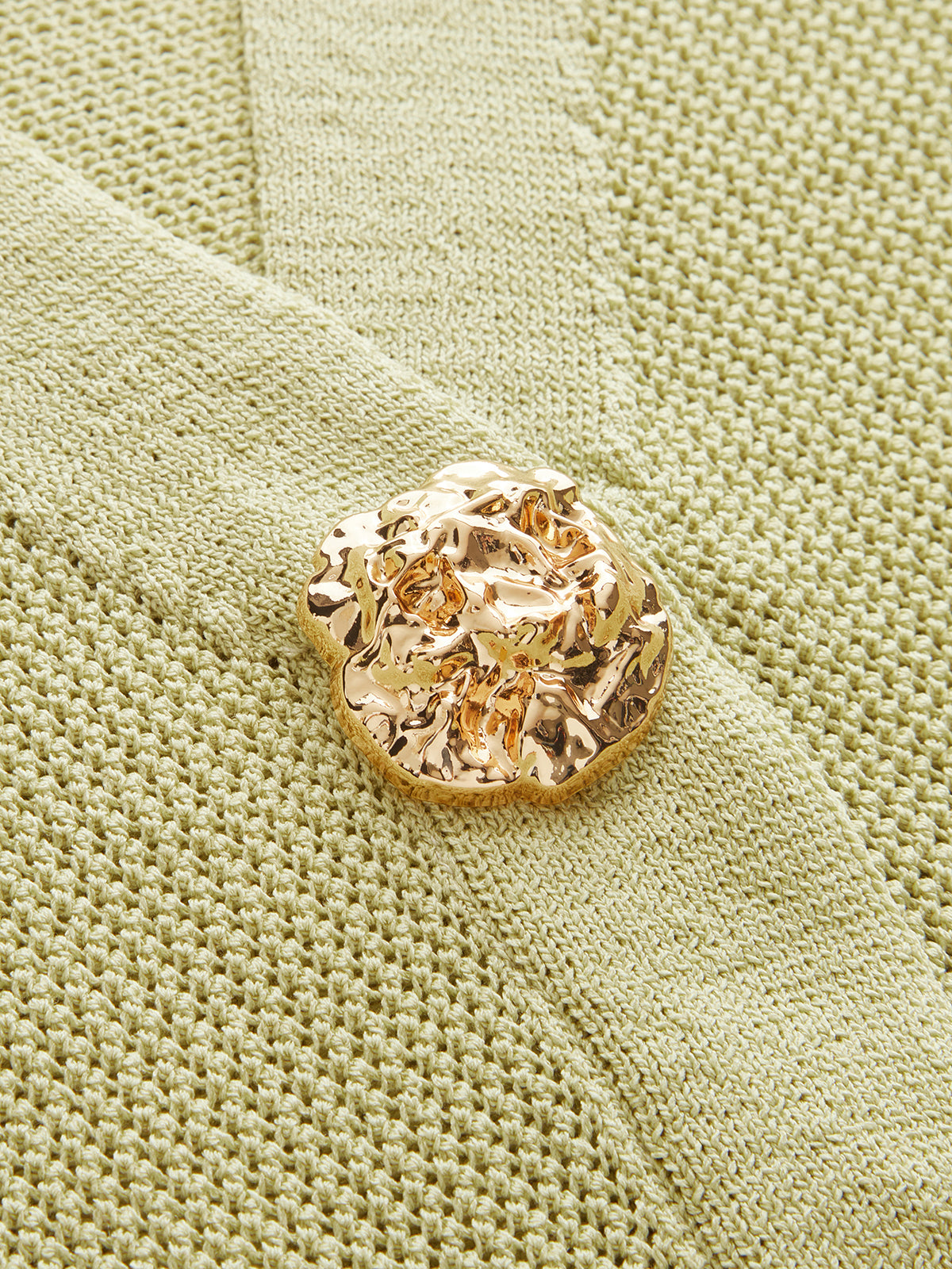 Embossed Button Sleeveless Knit Vest-Chicvia