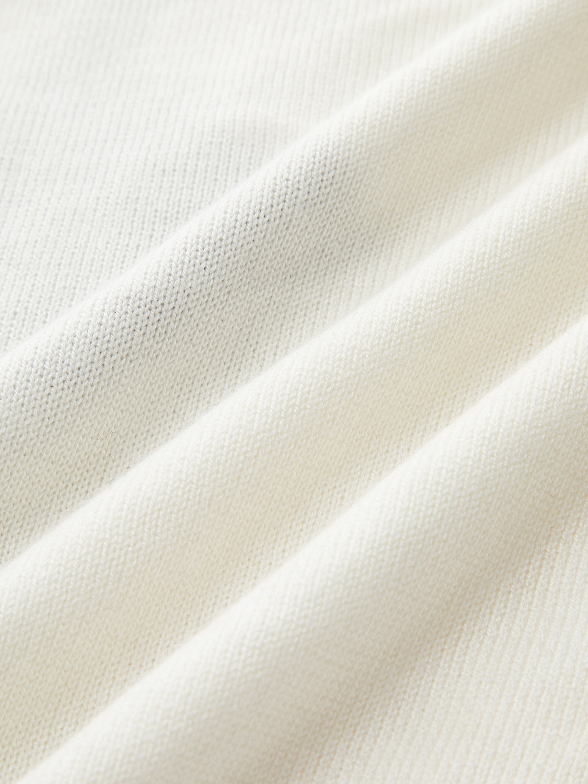 Embellished Argyle Wool-Blend Turtleneck Sweater-Chicvia