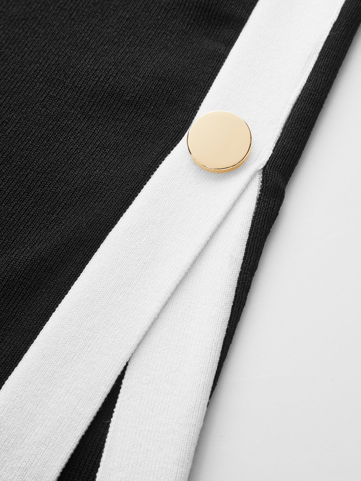 Contrast Trim Sleeveless Knit Dress-Chicvia